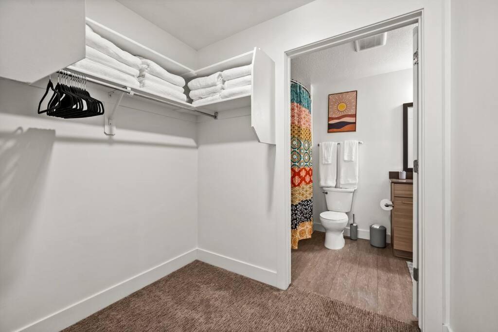 Ferienwohnung Luxurious Retreat In Slc Salt Lake City Exterior foto
