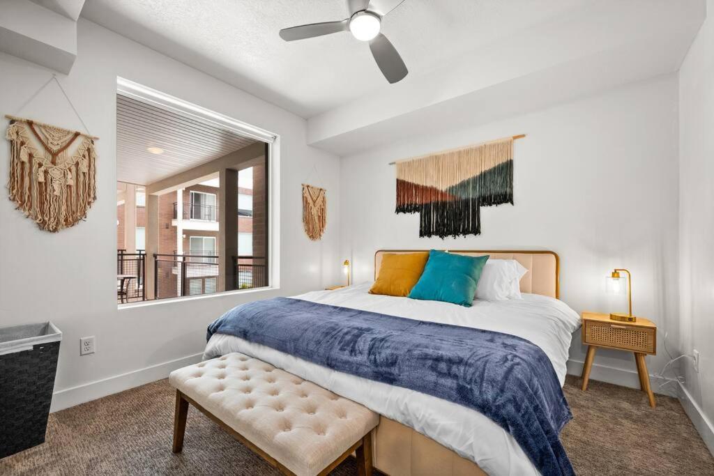 Ferienwohnung Luxurious Retreat In Slc Salt Lake City Exterior foto